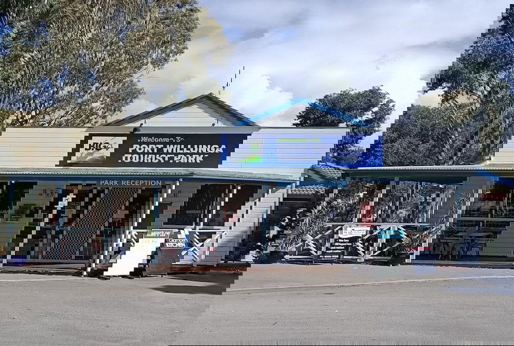 Aldinga SA Hotel VIC