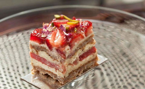 Black Star Pastry Rosebery - Hotel VIC 11