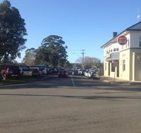 Longwarry Hotel - Hotel VIC
