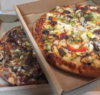Paradise Pizza  Restaurant - Hotel VIC