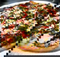 Earth and Soul Pizza - Hotel VIC