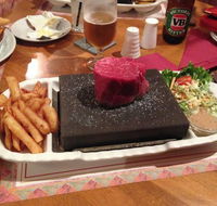Dutchies Stonegrill Restaurant - Hotel VIC