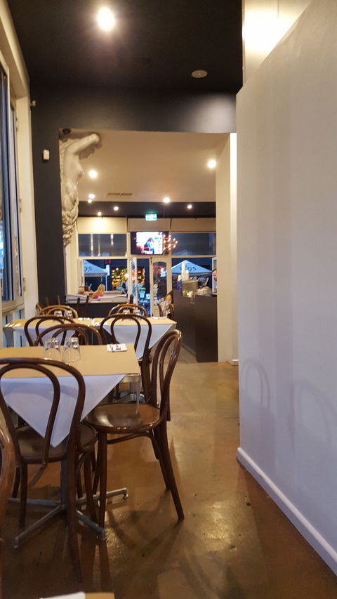 Eros Kafe - Hotel VIC 5