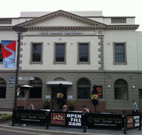 Bank Tavern - Hotel VIC
