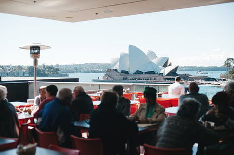MCA Cafe - Hotel VIC 0