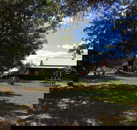 Vintage Vines Cafe - Hotel VIC