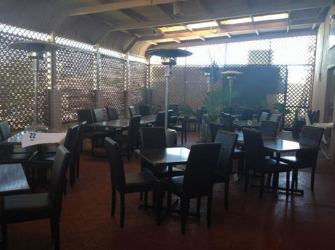 Albany's Indian Tandoori Restaurant - Hotel VIC 0