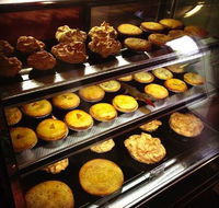Fredo Pies - Hotel VIC