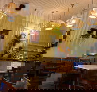 One Thai Restaurant - Hotel VIC