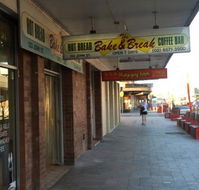 The Bake  Break Coffee Bar - Hotel VIC