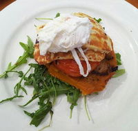 The Dolphin Cafe - Hotel VIC