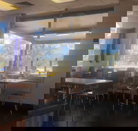 KFC - Hotel VIC