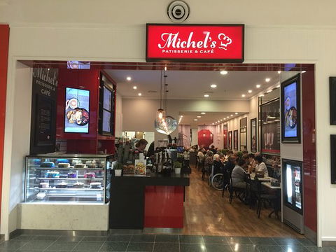 Michel's Patisserie & Cafe - Hotel VIC 0