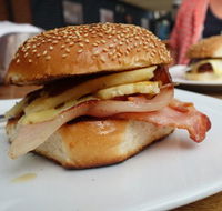 Huskisson Bakery  Cafe - Hotel VIC