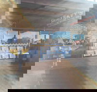 Sharky's Seafood - Hotel VIC