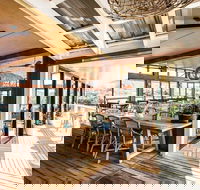 Woy Woy Fishermen's Wharf - Hotel VIC