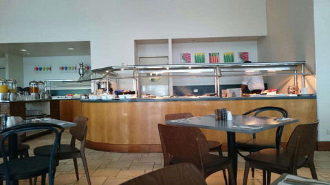 Teshi's - Hotel VIC 0