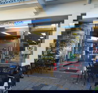 West mini mart - Hotel VIC