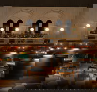 Johnny's Fruit Factory - Hotel VIC