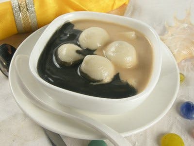 Hong Kong Day Dessert - Hotel VIC 0