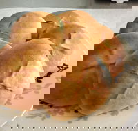 Monamich Bakery - Hotel VIC