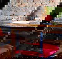 IIMM Thai Cafe - Hotel VIC