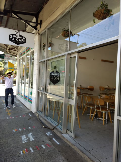 T4 Cafe - Hotel VIC 0