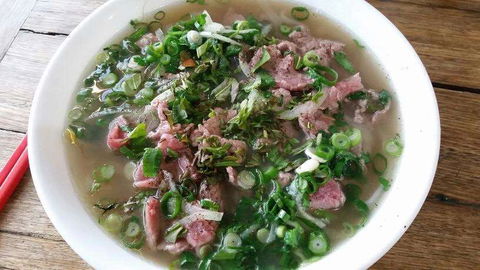Phuong's Vietnamese Take Away - Hotel VIC 0