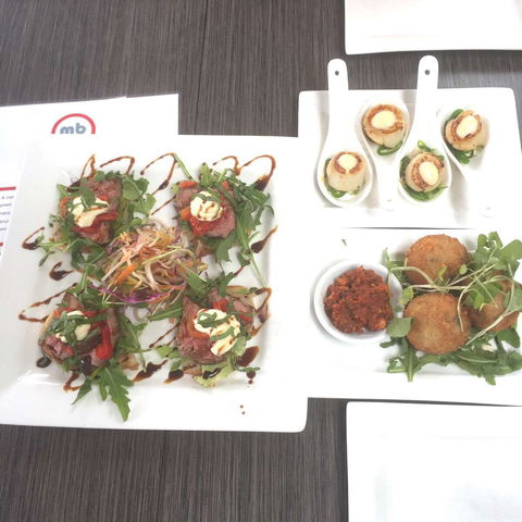 Marble Bar Bistro - Hotel VIC 0
