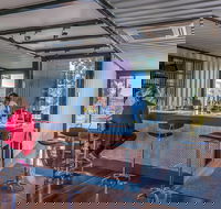 Running Horse Wines - Hotel VIC