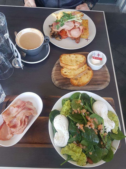 Un Caffé - Hotel VIC 0