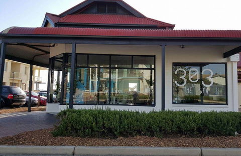 303 By The Sea - Hotel VIC 0