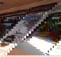 Nonna's Pizzeria - Hotel VIC
