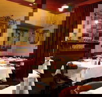 Vlado's - Hotel VIC