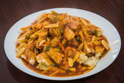 Ya Ya Xinjiang Chinese Restaurant - Hotel VIC 0