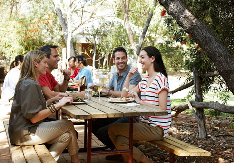 Outback Pioneer Kitchen - Hotel VIC 1