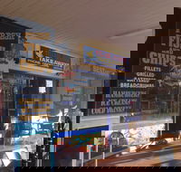 Village Seafood - Hotel VIC