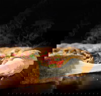 Domino's - Ingleburn - Hotel VIC