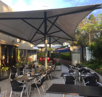Dish Restaurant  Wine Bar - Hotel VIC