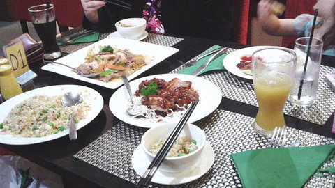 Dragon Garden Family Restaurant - Hotel VIC 0