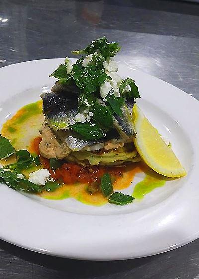 The Teal Turtle Cafe - Hotel VIC 8