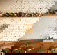 Kelso's Sandwich Shoppe - Hotel VIC