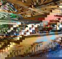 Tannin Restaurant at the Tarkine Tavern - Hotel VIC