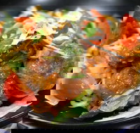 Five Stars Thaitanic - Ingleburn - Hotel VIC