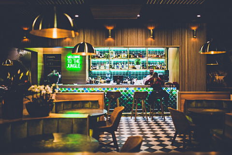 Kokomo's - Hotel VIC 0