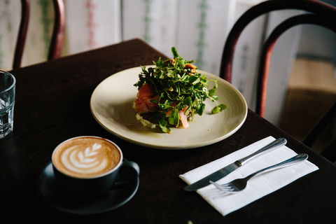Vaughans Café & Deli - Hotel VIC 2