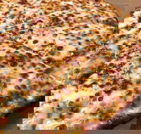 Domino's - Hotel VIC