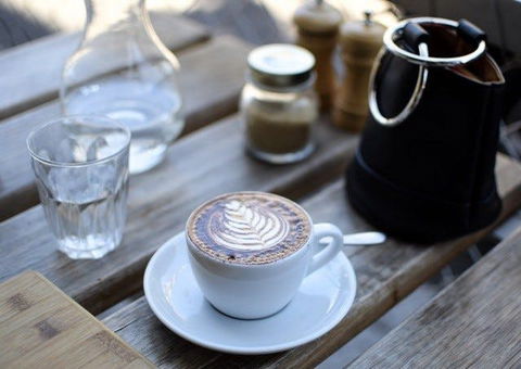 Embassy Taxi Cafe - Hotel VIC 0