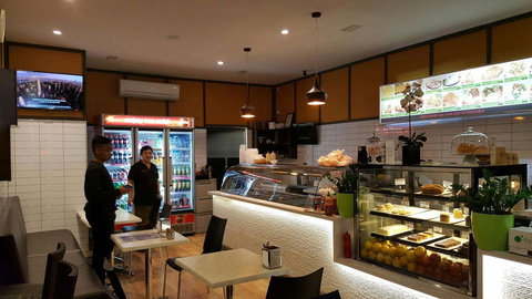 Window Cafe - Hotel VIC 0