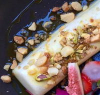 Blue Lake Tandoori Espress - Hotel VIC